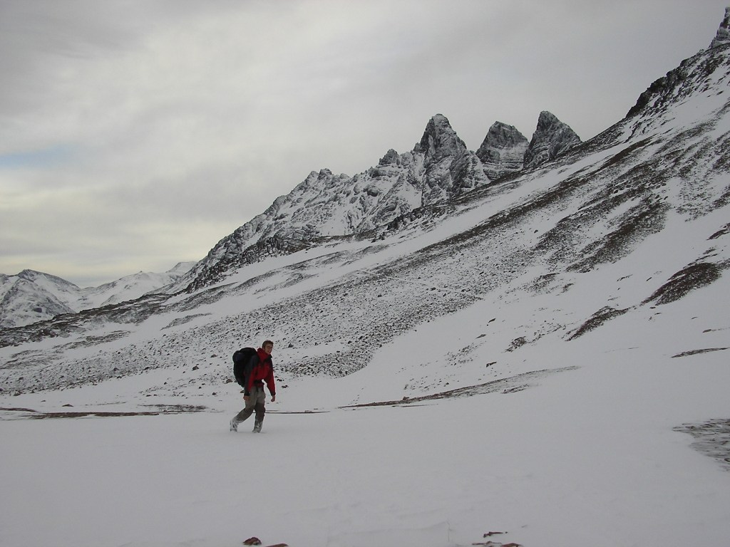 Thomas crossing the pass