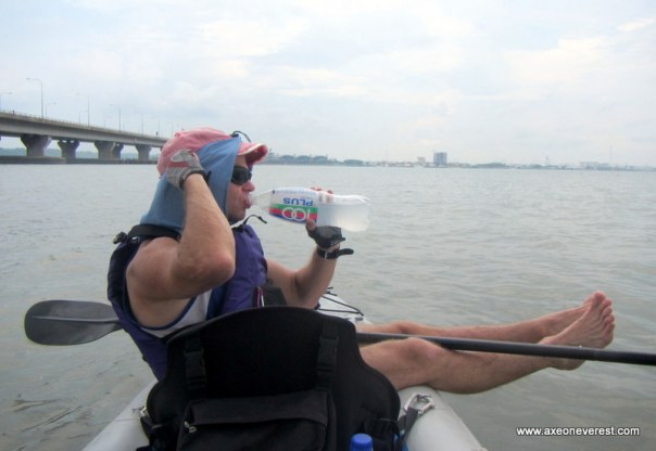 Having a wee swig of 100-plus after we finish the first 8km leg to the 2nd link causeway.